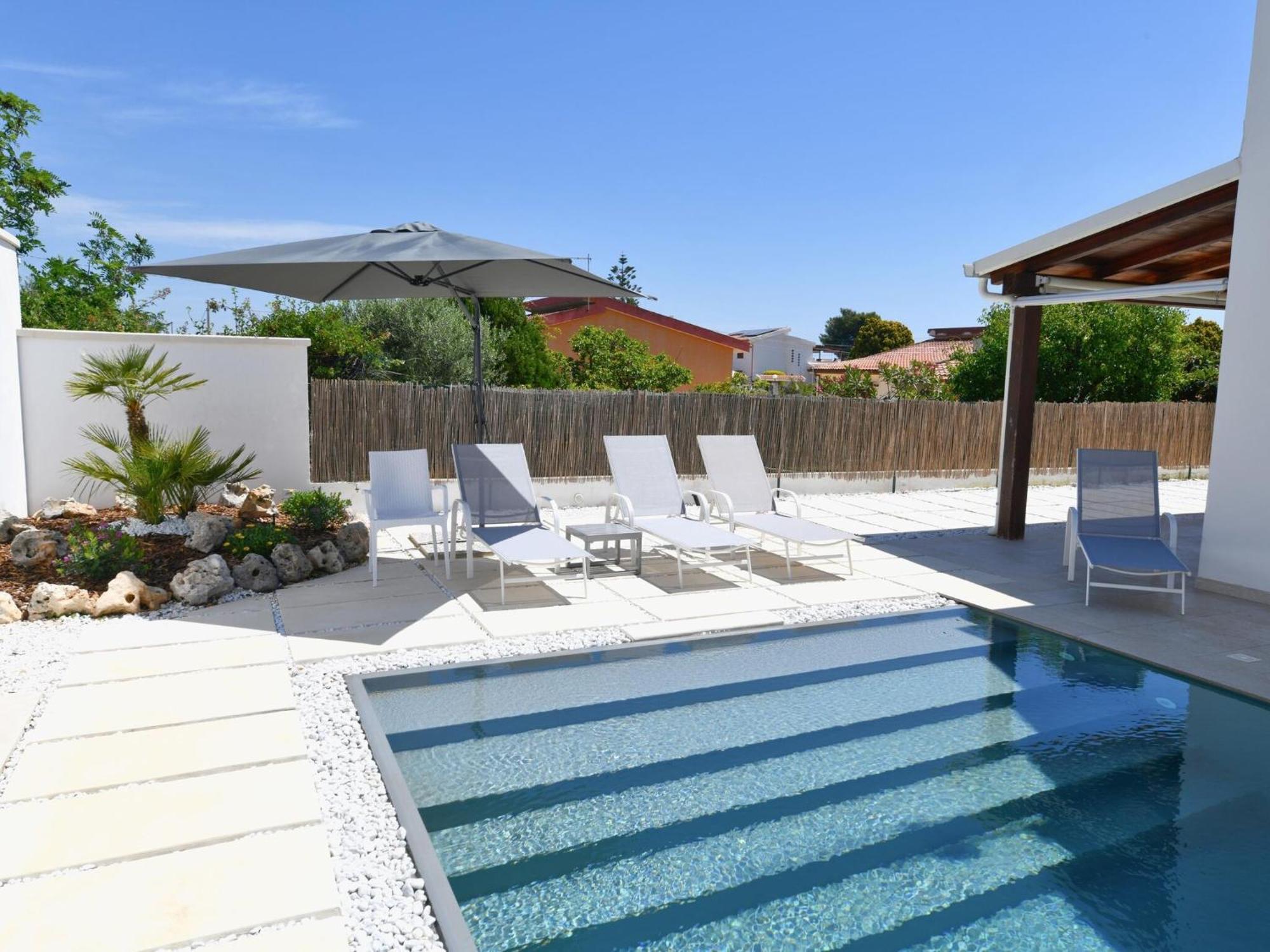 Apartment Lovely App In With Pool, Fontane Bianche *